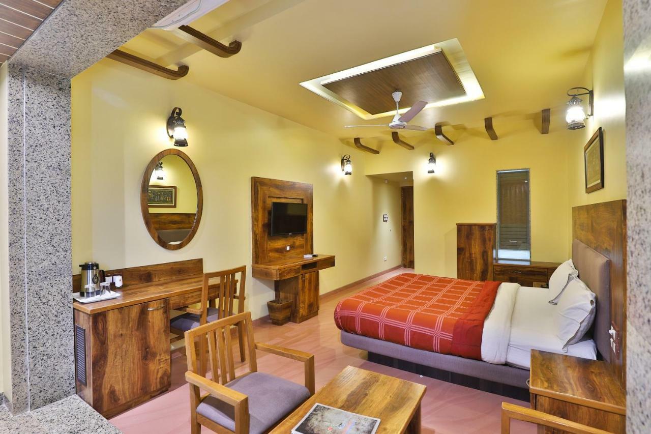 דמאן Palette - Hotel Ocean Inn מראה חיצוני תמונה