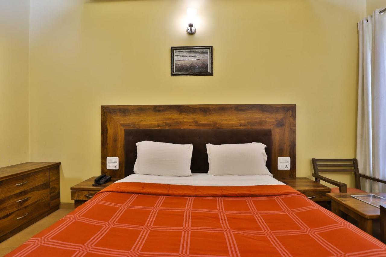 דמאן Palette - Hotel Ocean Inn מראה חיצוני תמונה