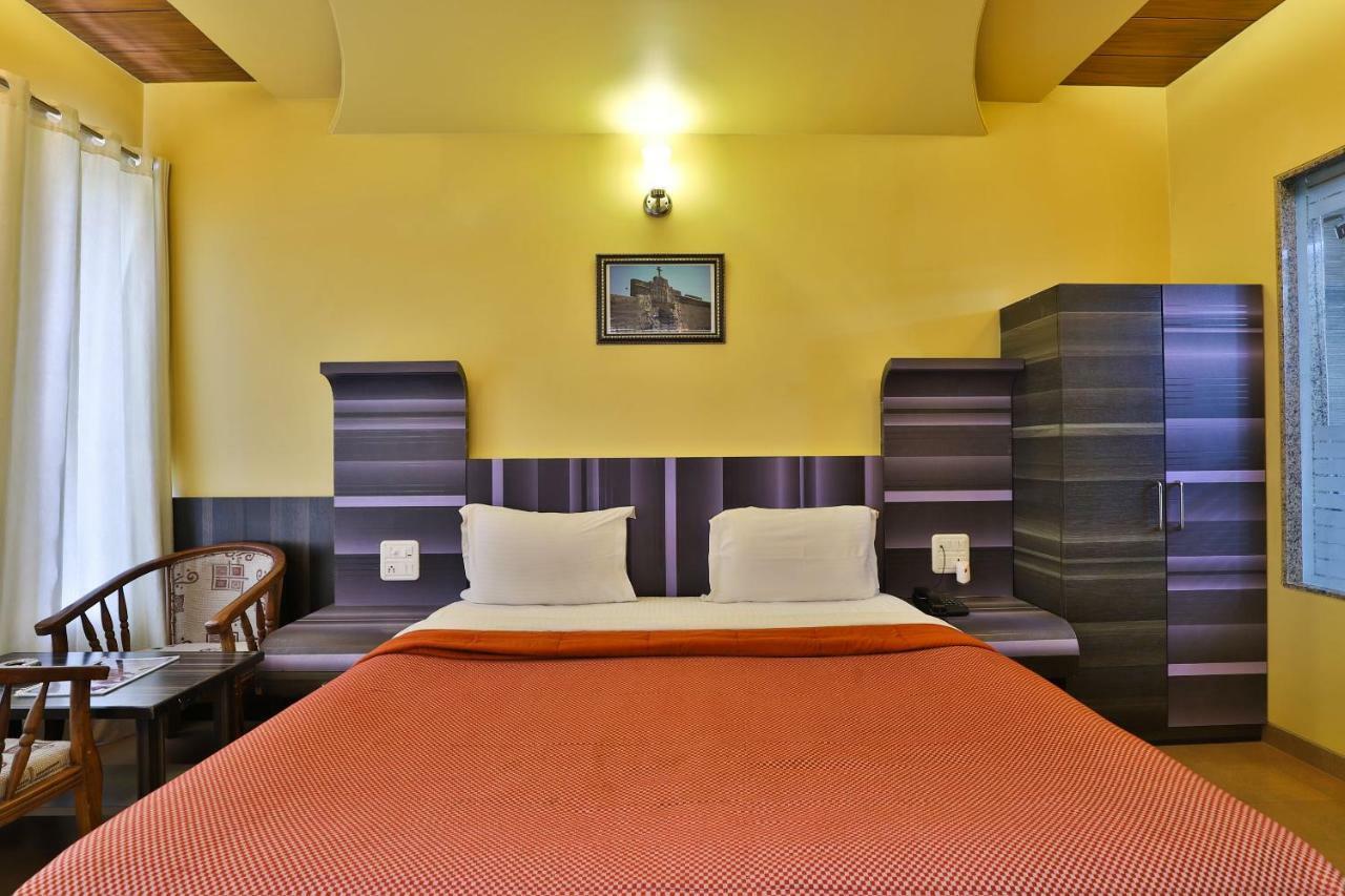 דמאן Palette - Hotel Ocean Inn מראה חיצוני תמונה